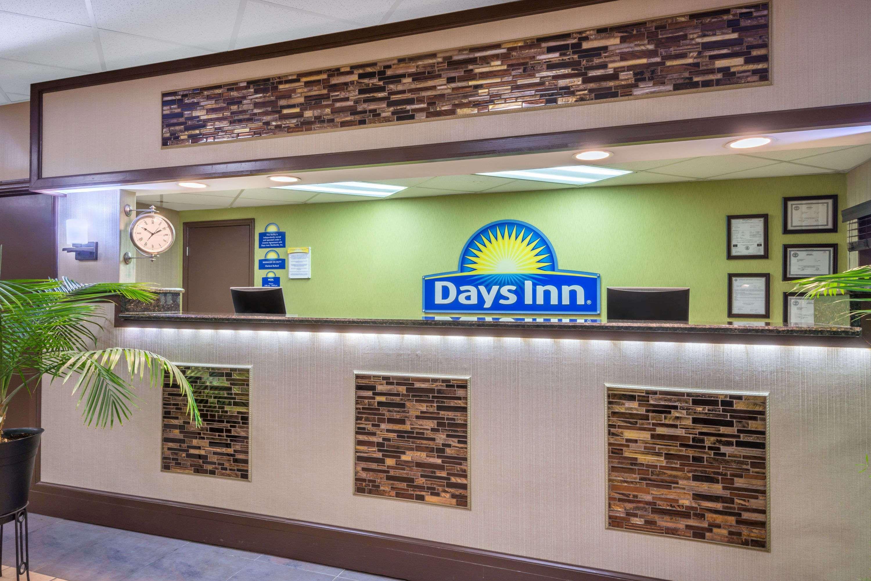 Days Inn By Wyndham Knoxville East Exteriér fotografie