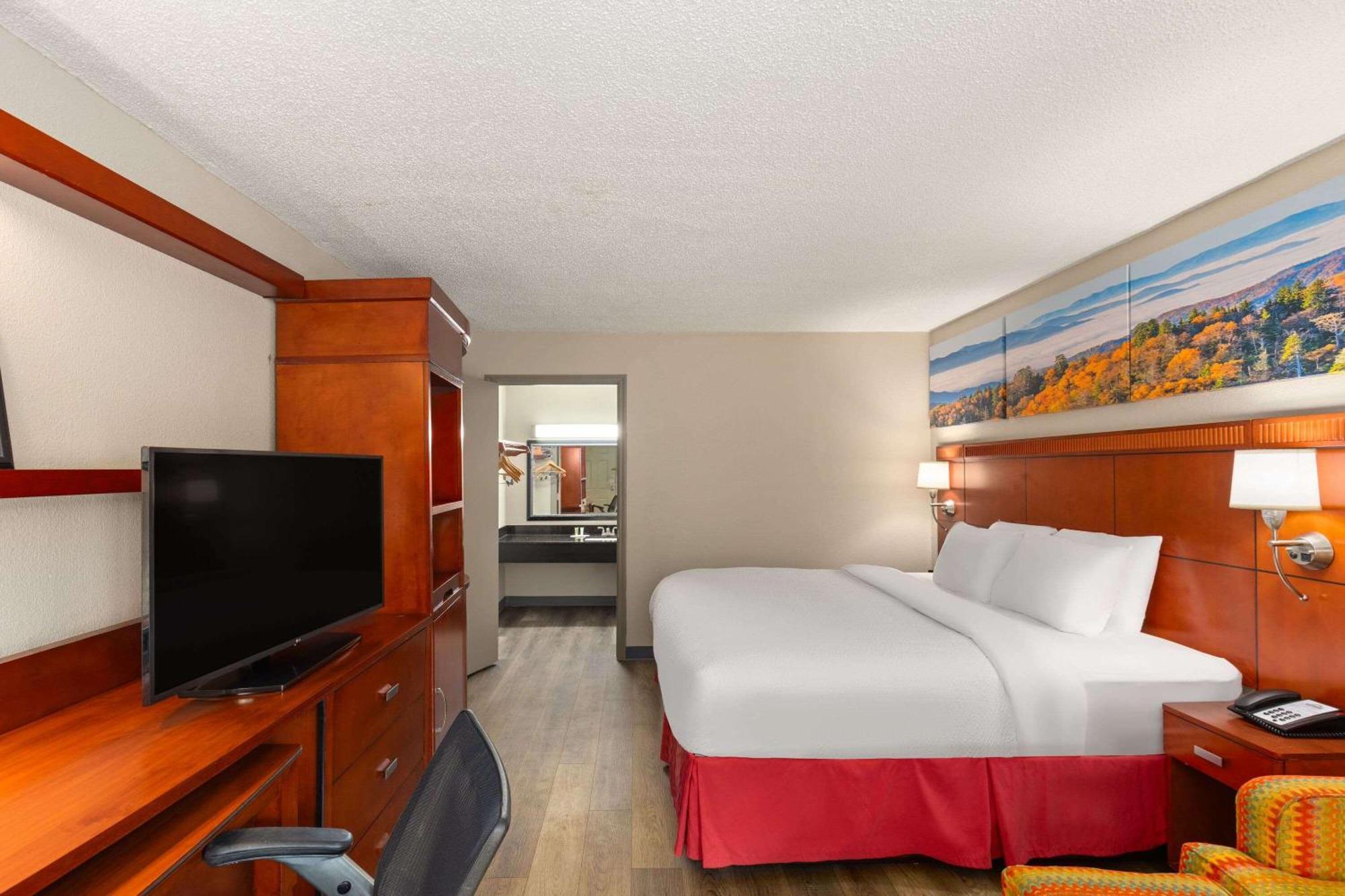 Days Inn By Wyndham Knoxville East Exteriér fotografie